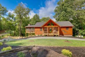 Cabin Near Blue Ridge with Fire Pit and Large Deck